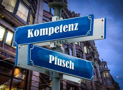 Schild: Kompetenz - Pfusch